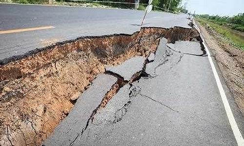 地震前三分钟预兆_地震前三分钟预兆英语